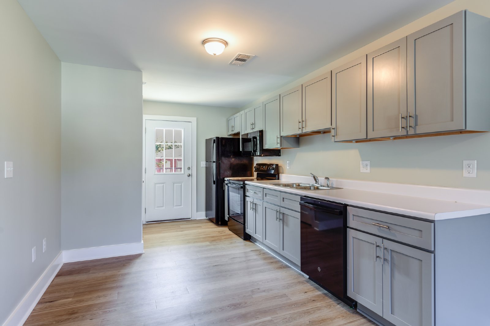 122 Brookside Lane! property image