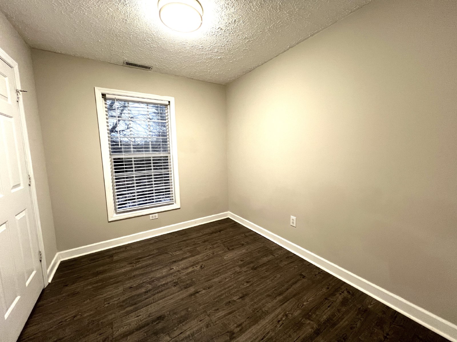 Everything You've Been Dreaming of is Here! Lease Today!! property image