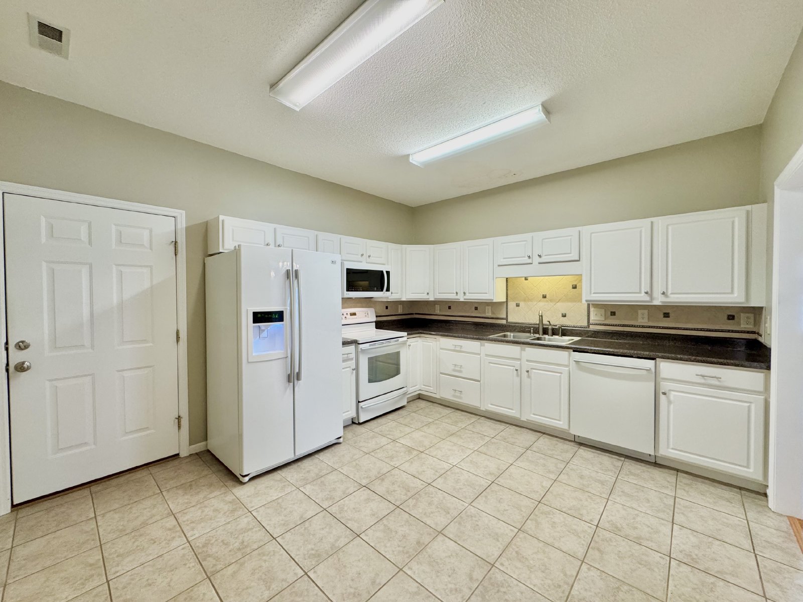 Beaver Creek 3 Bedroom/2 Bathroom Condo property image
